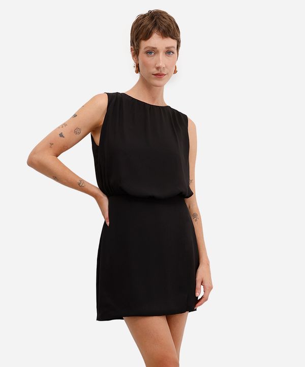 vestido curto feminino blusê decote redondo preto GG