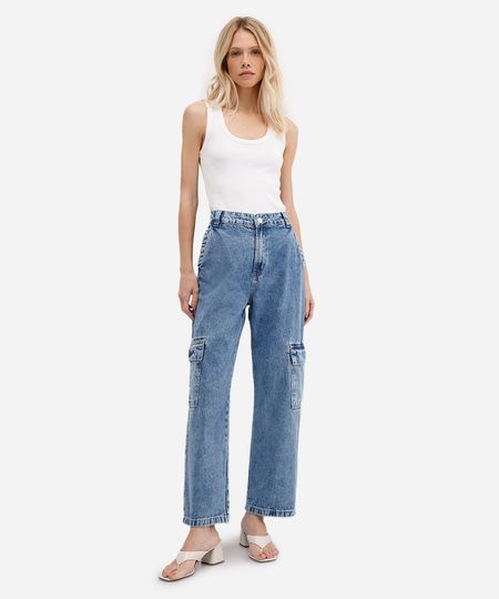 calça wide leg feminina jeans petit com bolsos cargo azul 44 calça wide leg feminina jeans petit com bolsos cargo azul 44