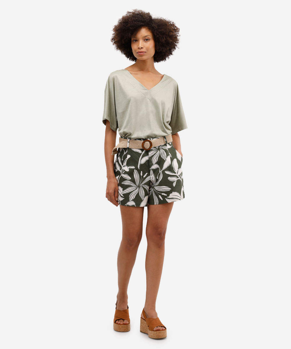 short feminino com cinto estampado - verde floresta