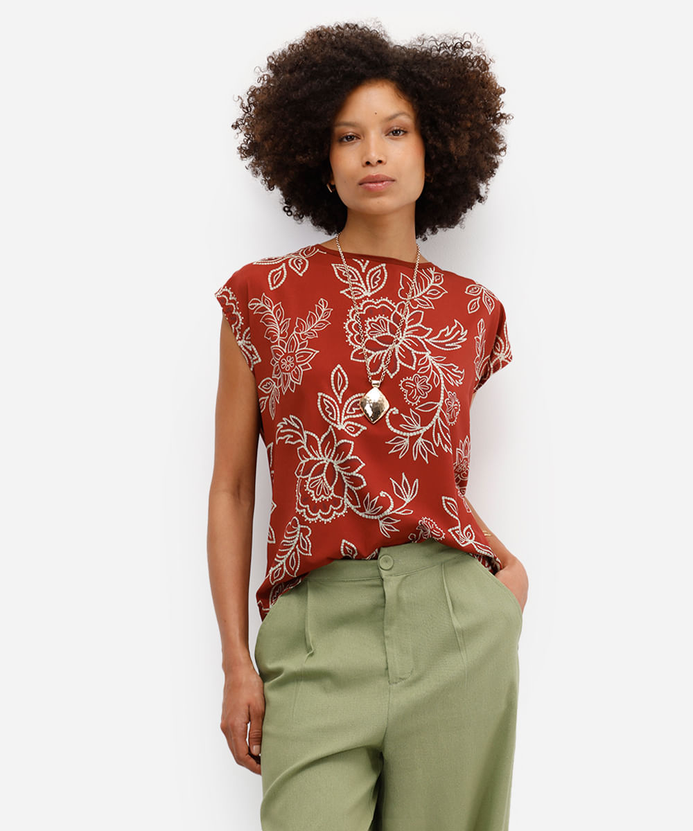 blusa feminina com viscose floral marrom
