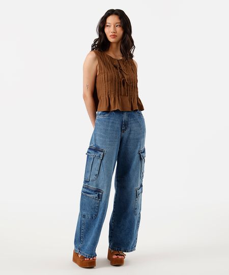 calça skater feminina jeans com bolsos cargo e pregas azul 38 calça skater feminina jeans com bolsos cargo e pregas azul 38