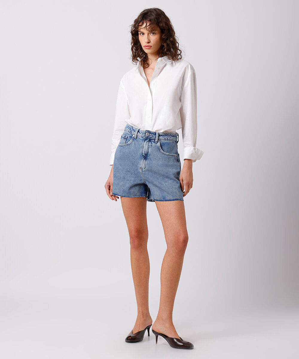 bermuda jeans cintura alta com barra fio mindset azul claro