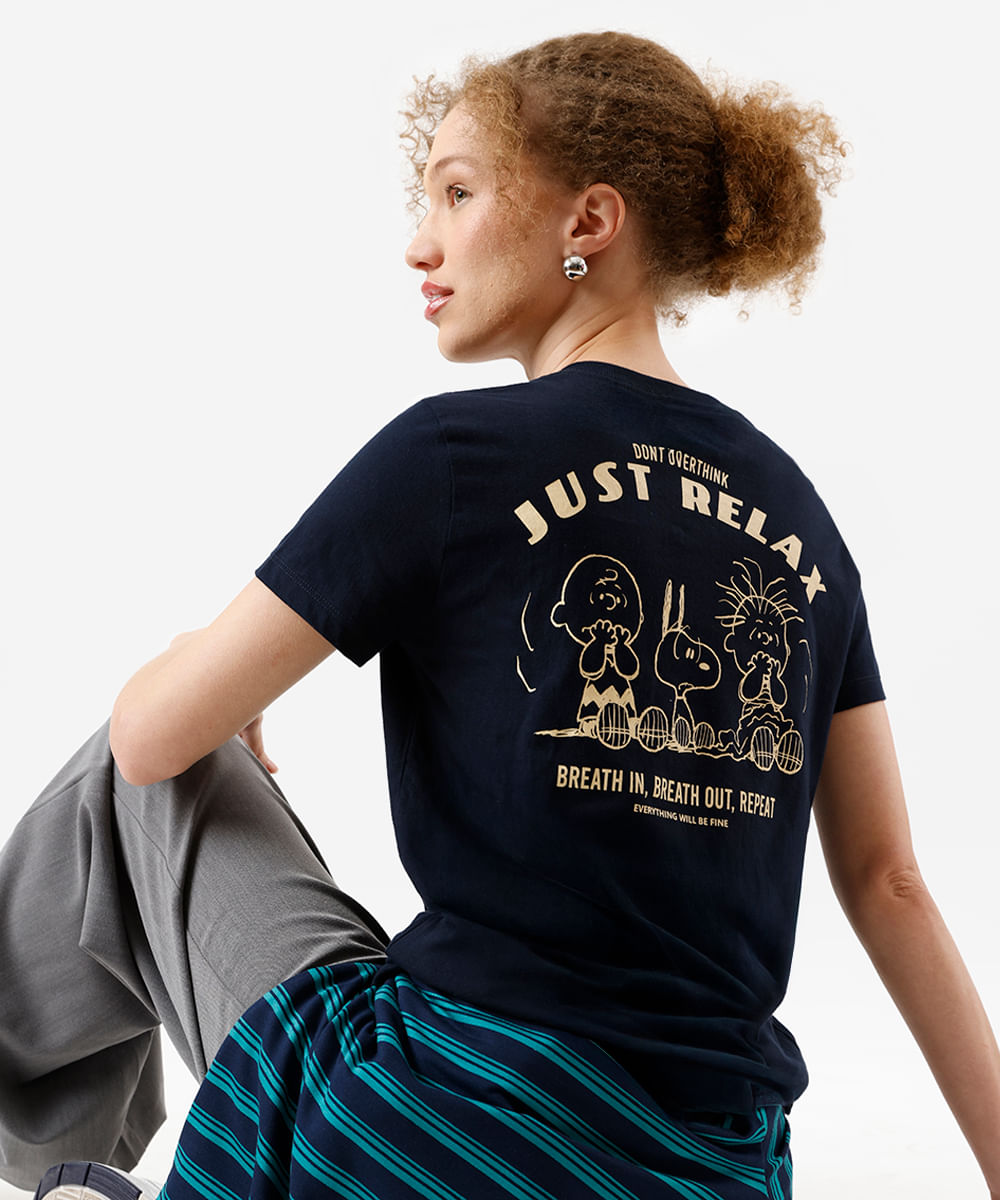 camiseta feminina de algodão manga curta snoopy azul