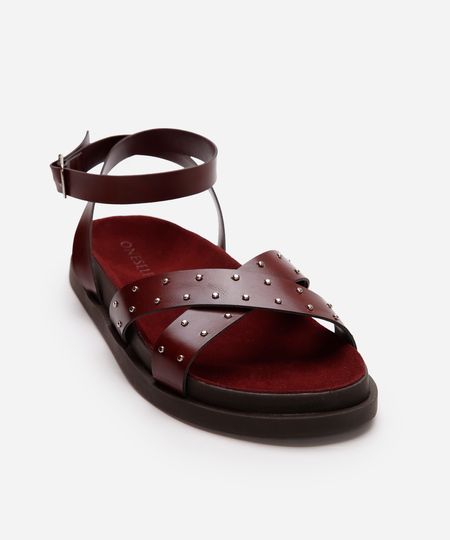 rasteirinha flatform com tachas vinho 37