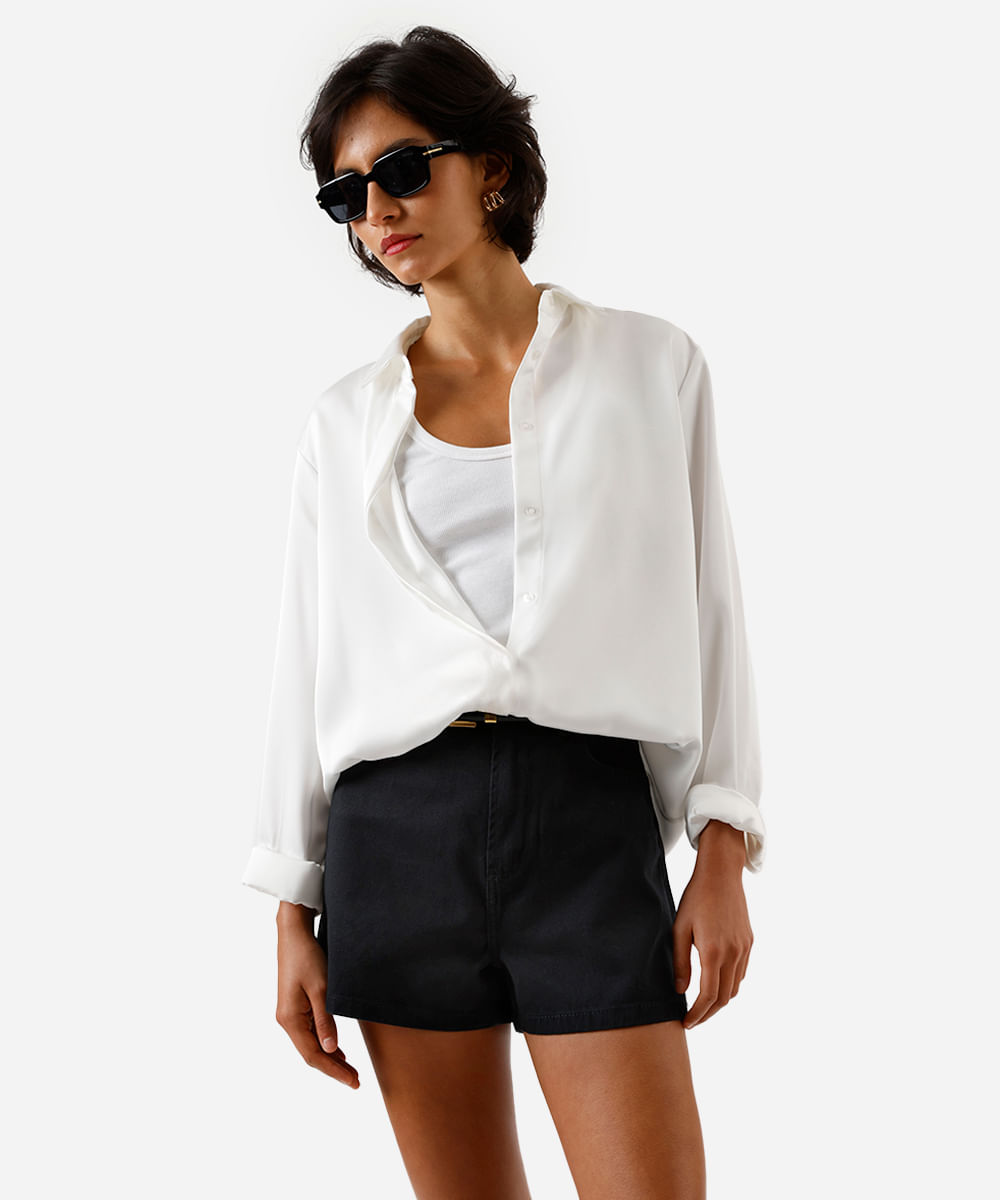 short mom feminino de sarja com fendas preto