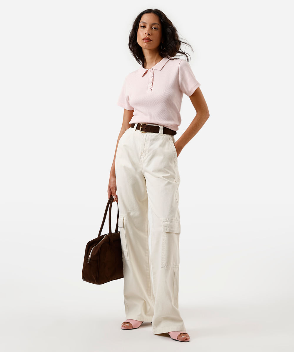 calça wide leg slim feminina de sarja com bolsos cargo bege