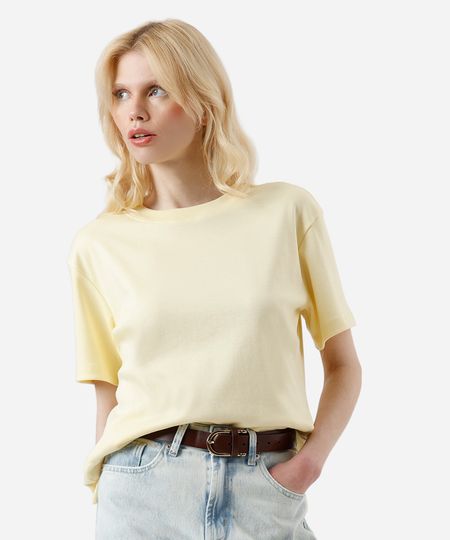 camiseta básica feminina de algodão peruano oversized com fendas amarela M camiseta básica feminina de algodão peruano oversized com fendas amarela M