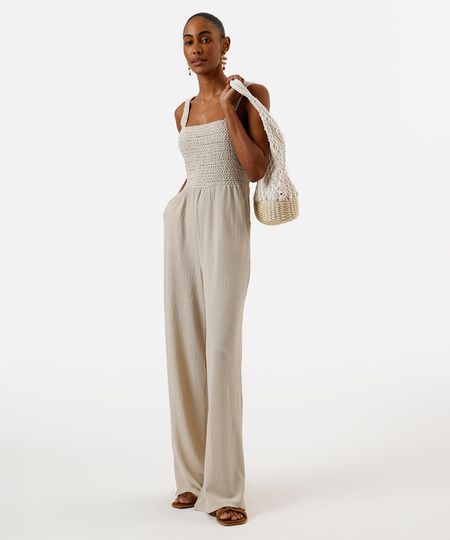 macacão wide leg feminino texturizado com lastex bege M macacão wide leg feminino texturizado com lastex bege M