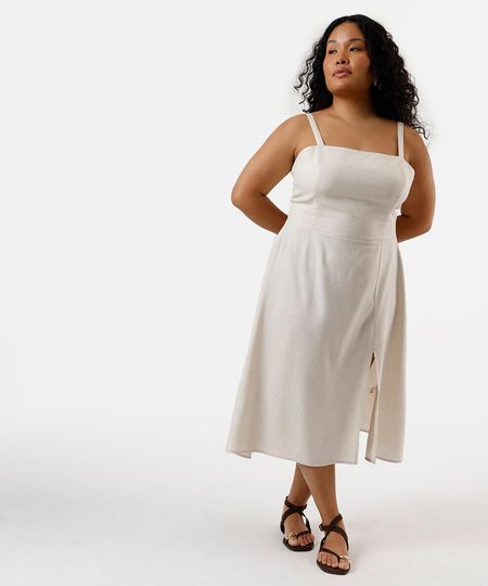 vestido midi com linho e fenda plus size bege GG