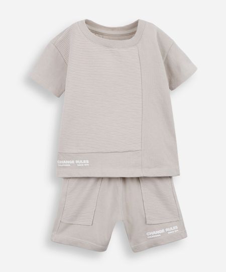 conjunto curto infantil com algodão e recortes texturizados bege 1 conjunto curto infantil com algodão e recortes texturizados bege 1