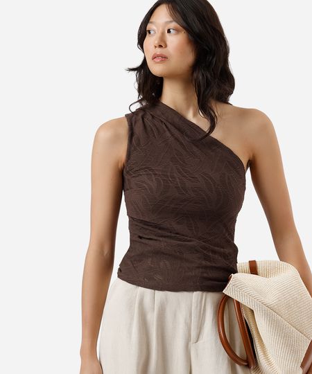 blusa ombro único feminina com pregas folhagens texturizada marrom PP blusa ombro único feminina com pregas folhagens texturizada marrom PP