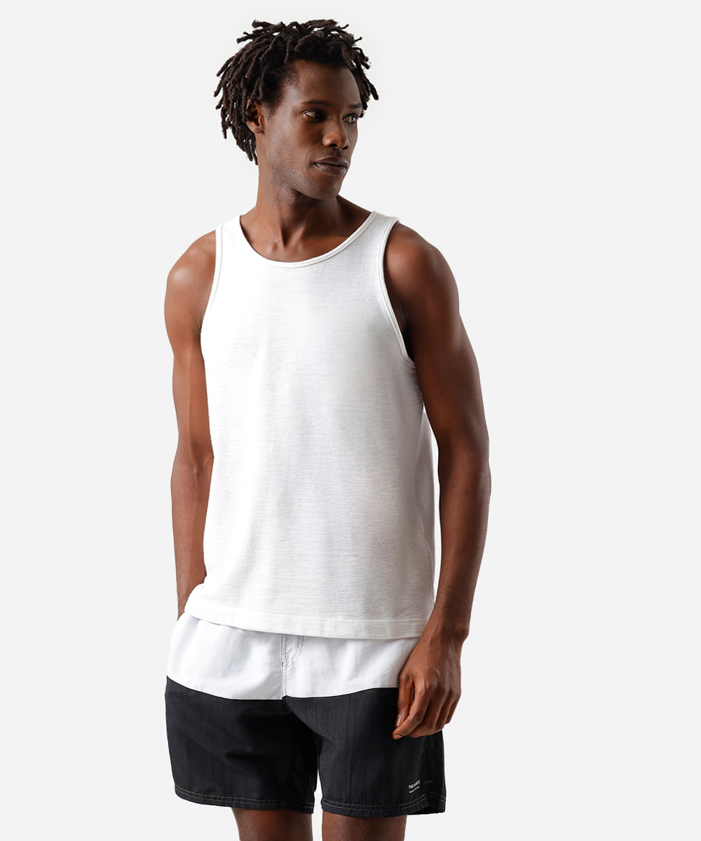 short masculino de poliamida com recortes cós elástico verde