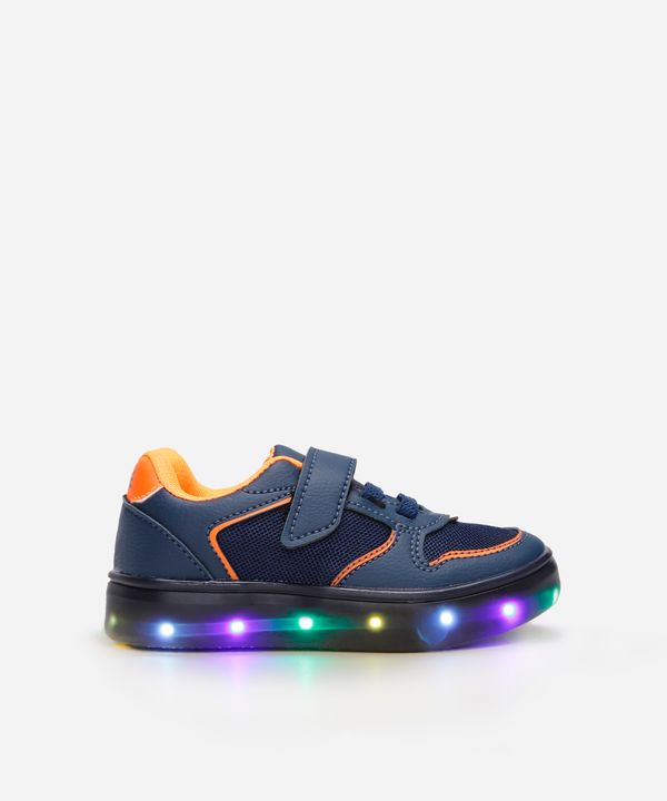 tênis infantil com velcro e luz azul 21