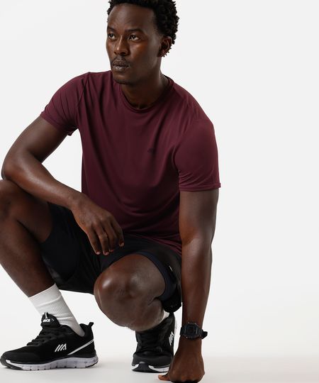 camiseta masculina esportiva ace de poliamida estampada vinho P