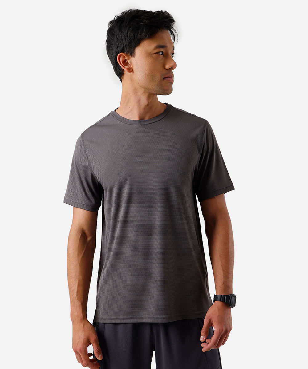 camiseta masculina quadriculada esportiva marrom