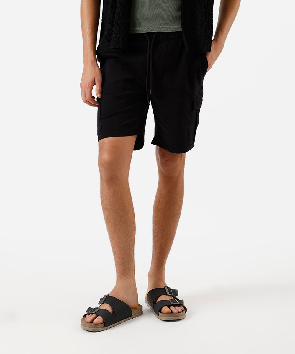 bermuda cargo masculina de sarja cós elástico preta