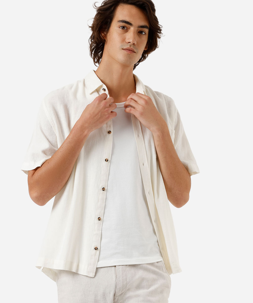camisa masculina com linho e bordado manga curta off white