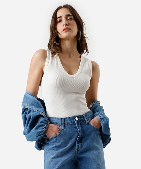 regata básica feminina de poliamida decote v canelada off white P