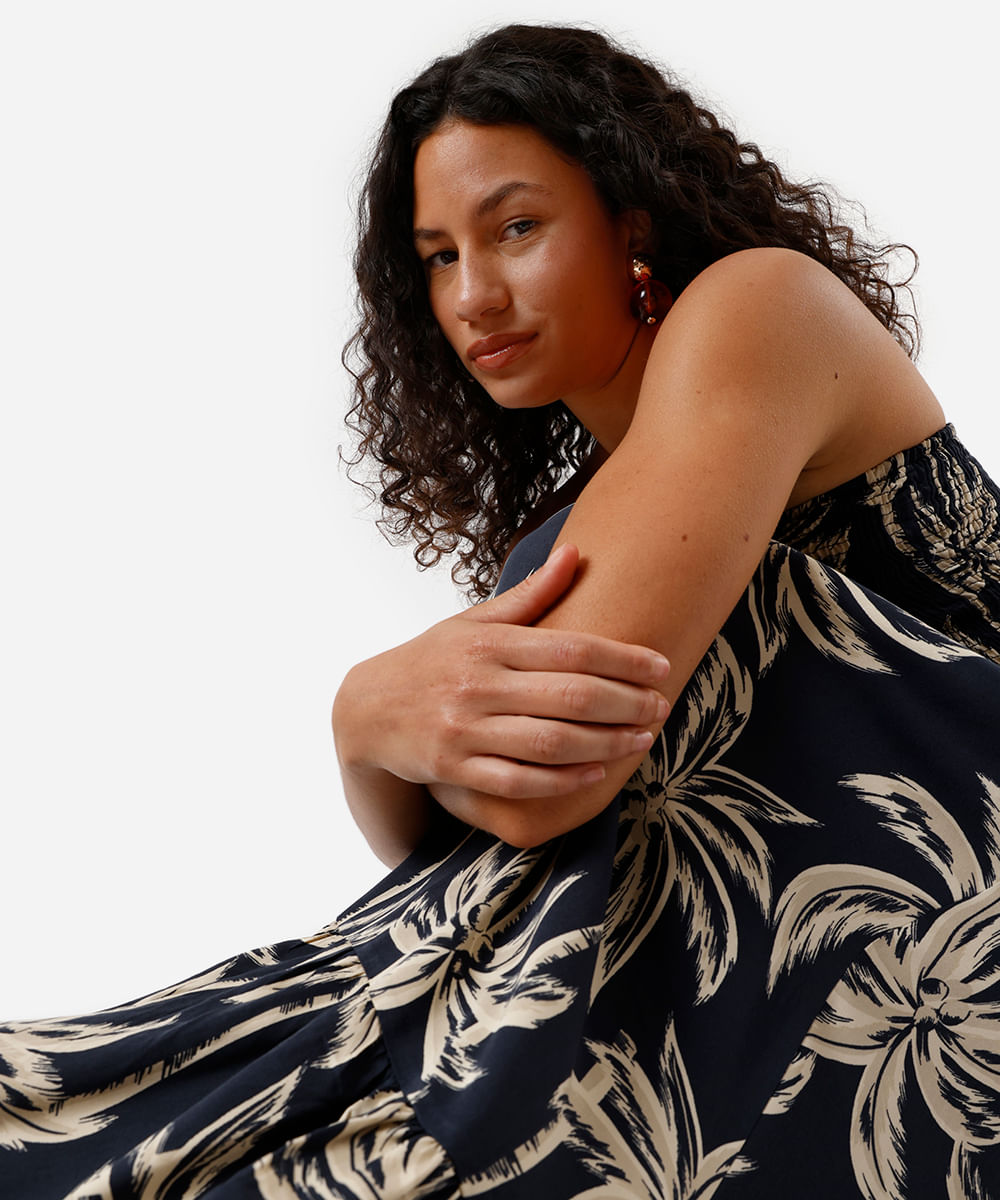 vestido longo sem alça feminino de viscose com recorte folhagens azul