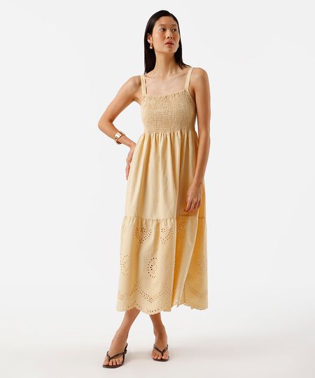 vestido midi alça fina feminino de algodão com recorte bordado amarelo PP vestido midi alça fina feminino de algodão com recorte bordado amarelo PP
