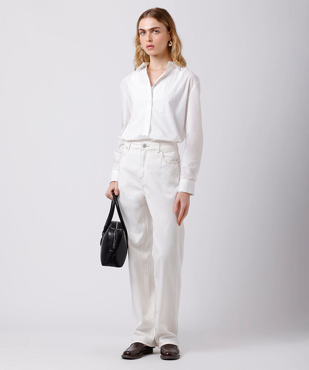 Vista 2 calça reta feminina de sarja mindset C&A OFF White C&A OFF White