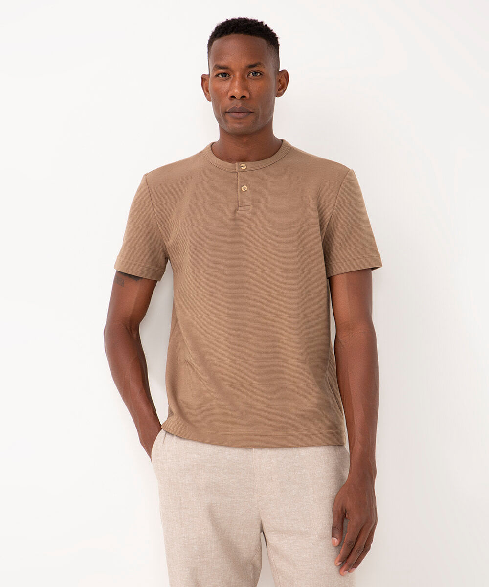 camiseta de algodão texturizada manga curta bege