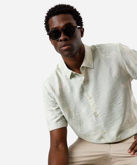 camisa masculina com viscose texturizada floral colorida G