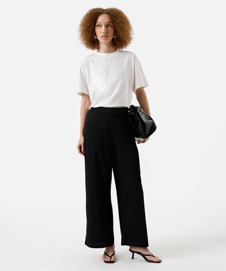 calça reta básica feminina cós elástico texturizada preta G calça reta básica feminina cós elástico texturizada preta G