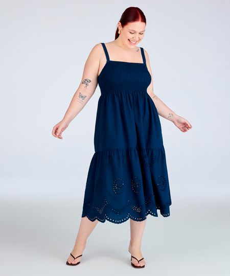 vestido midi feminino com recortes plus size azul GG2