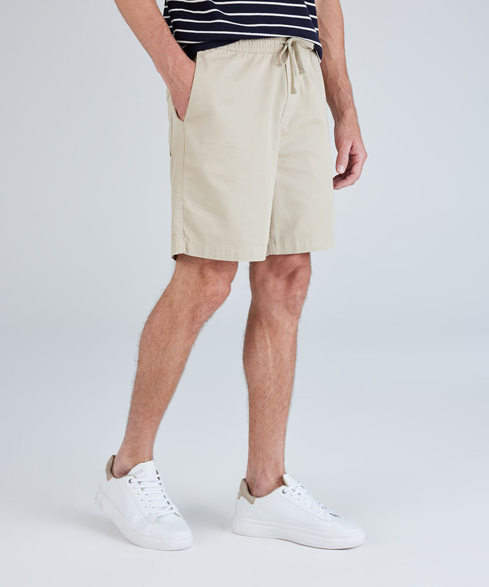 Vista 2 bermuda jogger masculina de sarja bege C&A Areia C&A Areia