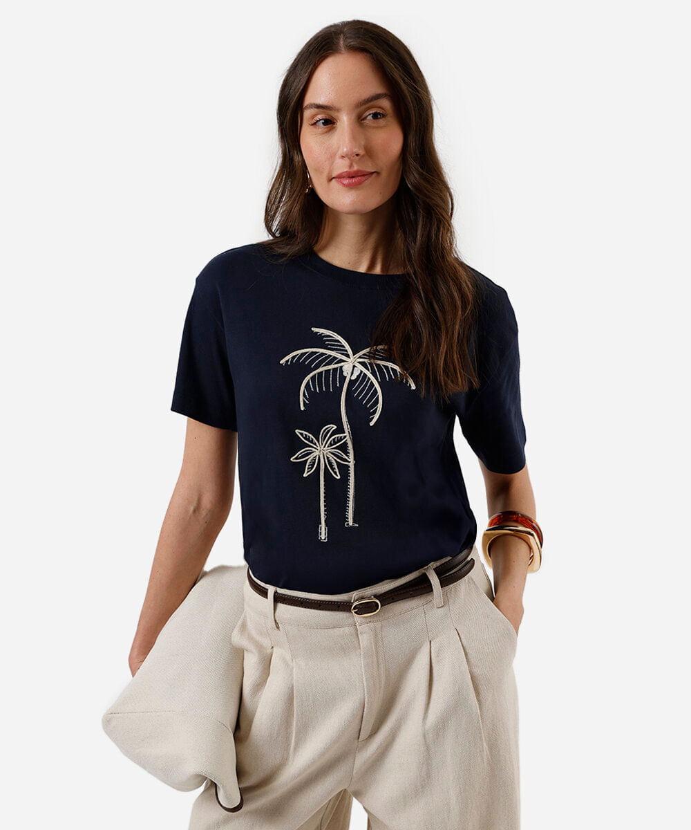 camiseta feminina de algodão bordada azul