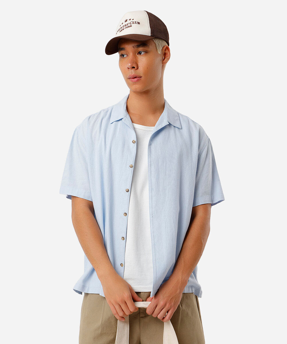 camisa masculina com linho manga curta azul