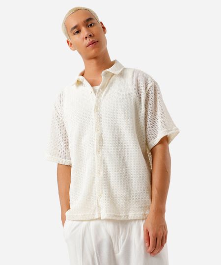 camisa box masculina de tricot texturizada off white M camisa box masculina de tricot texturizada off white M