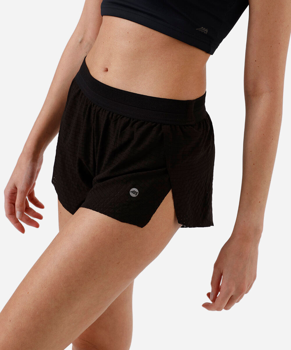 short running feminino esportivo ace com fendas preto