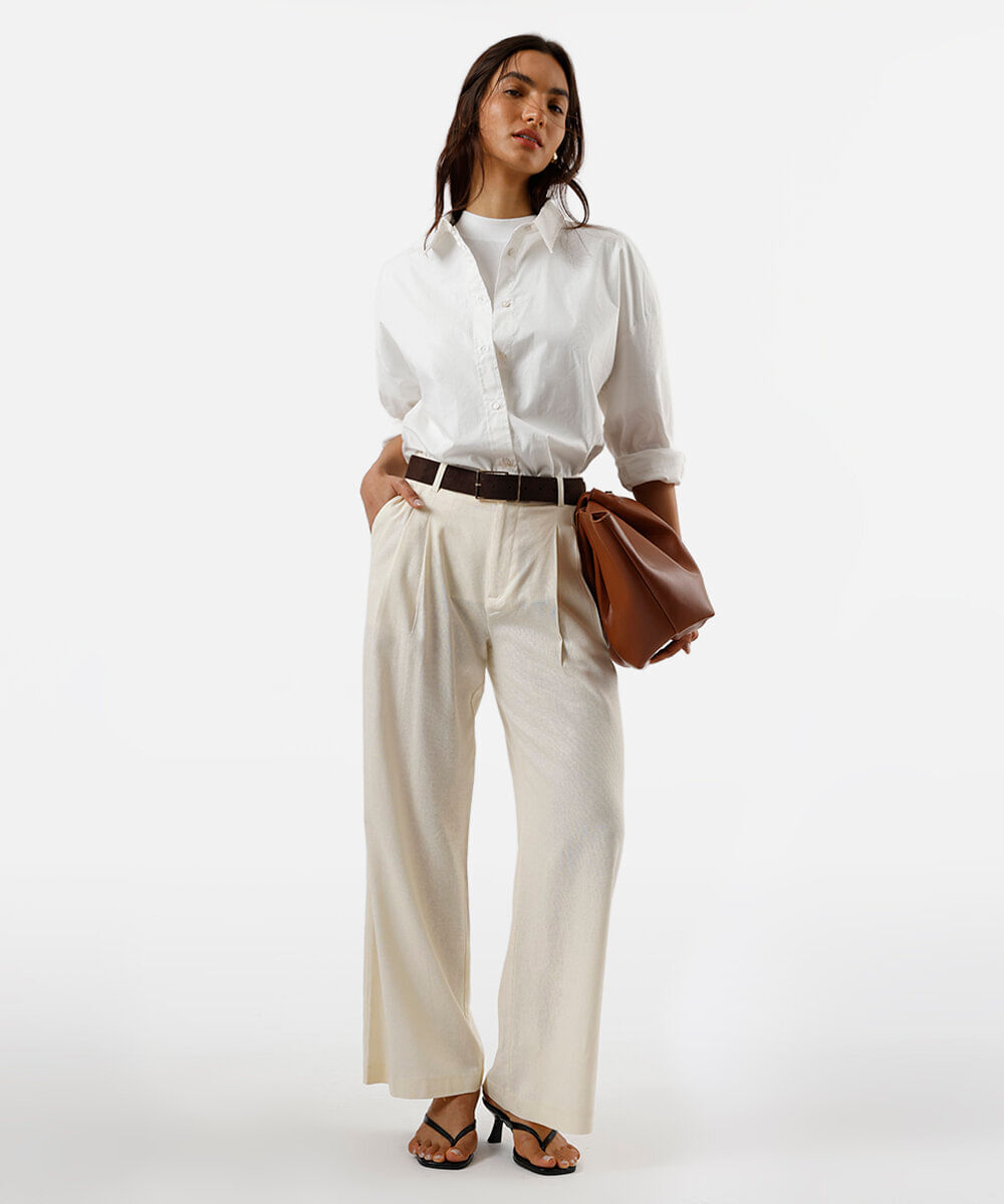 calça wide leg feminina de alfaiataria com linho e pregas amarela