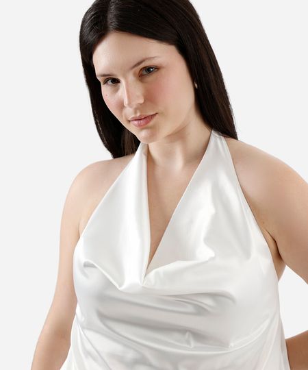 blusa frente única feminina acetinada plus size off white GG blusa frente única feminina acetinada plus size off white GG