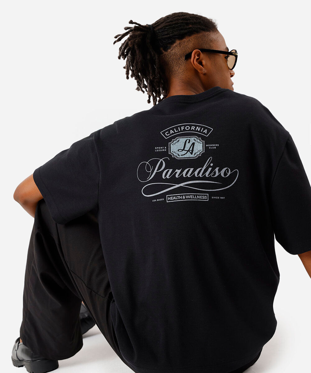 camiseta box fit masculina com algodão estampada preta