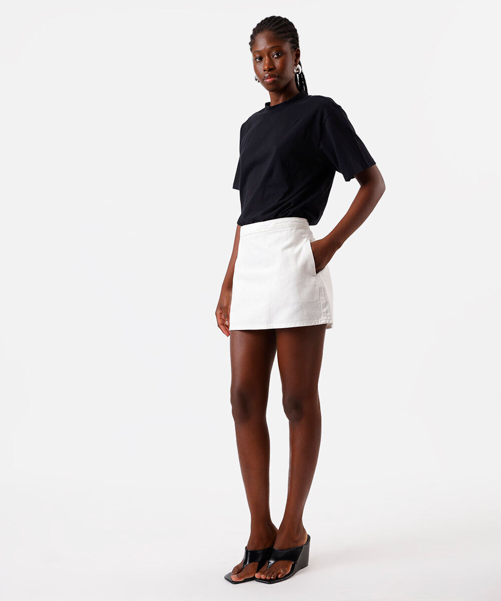 minissaia feminina de sarja cintura média off white