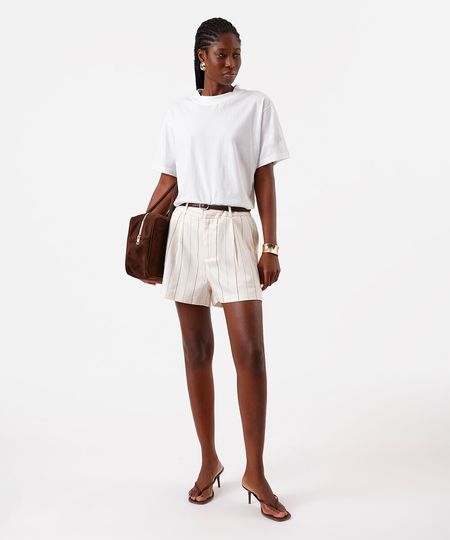 short de alfaiataria feminino com viscose risca de giz amarelo 36 short de alfaiataria feminino com viscose risca de giz amarelo 36