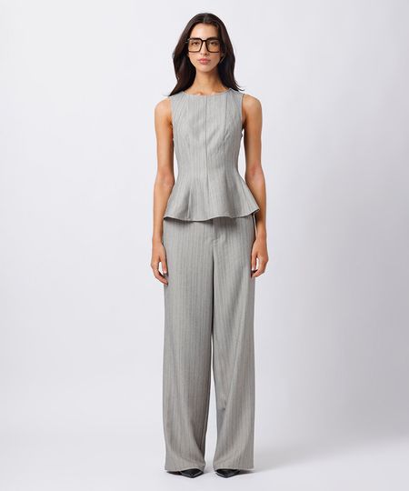 calça de alfaiataria feminina risca de giz mindset cinza 46 calça de alfaiataria feminina risca de giz mindset cinza 46