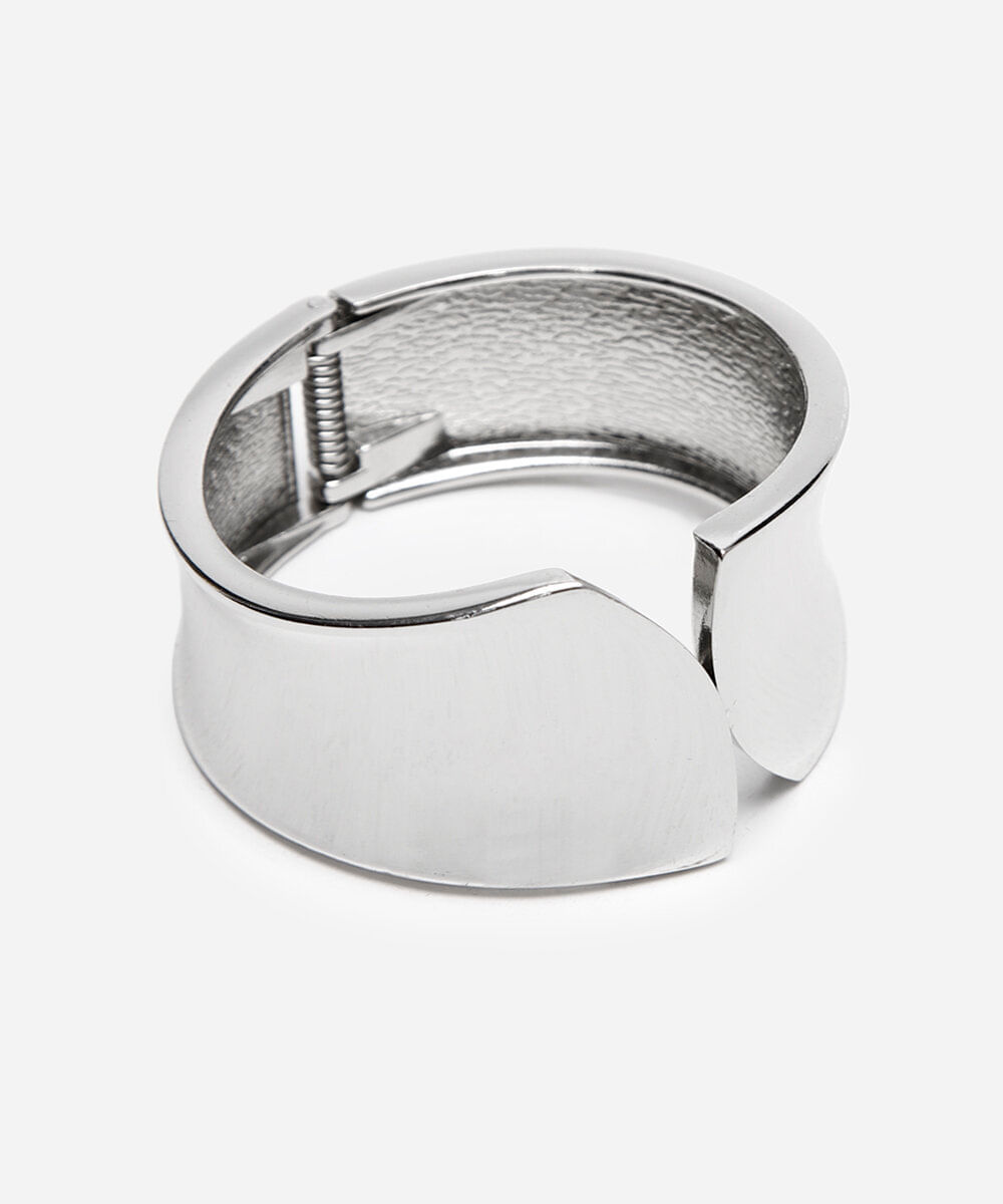 bracelete arredondado prateado