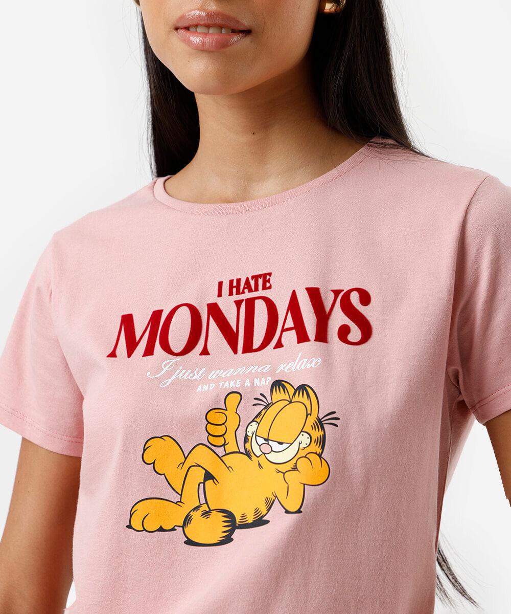 camiseta feminina de algodão garfield rosa