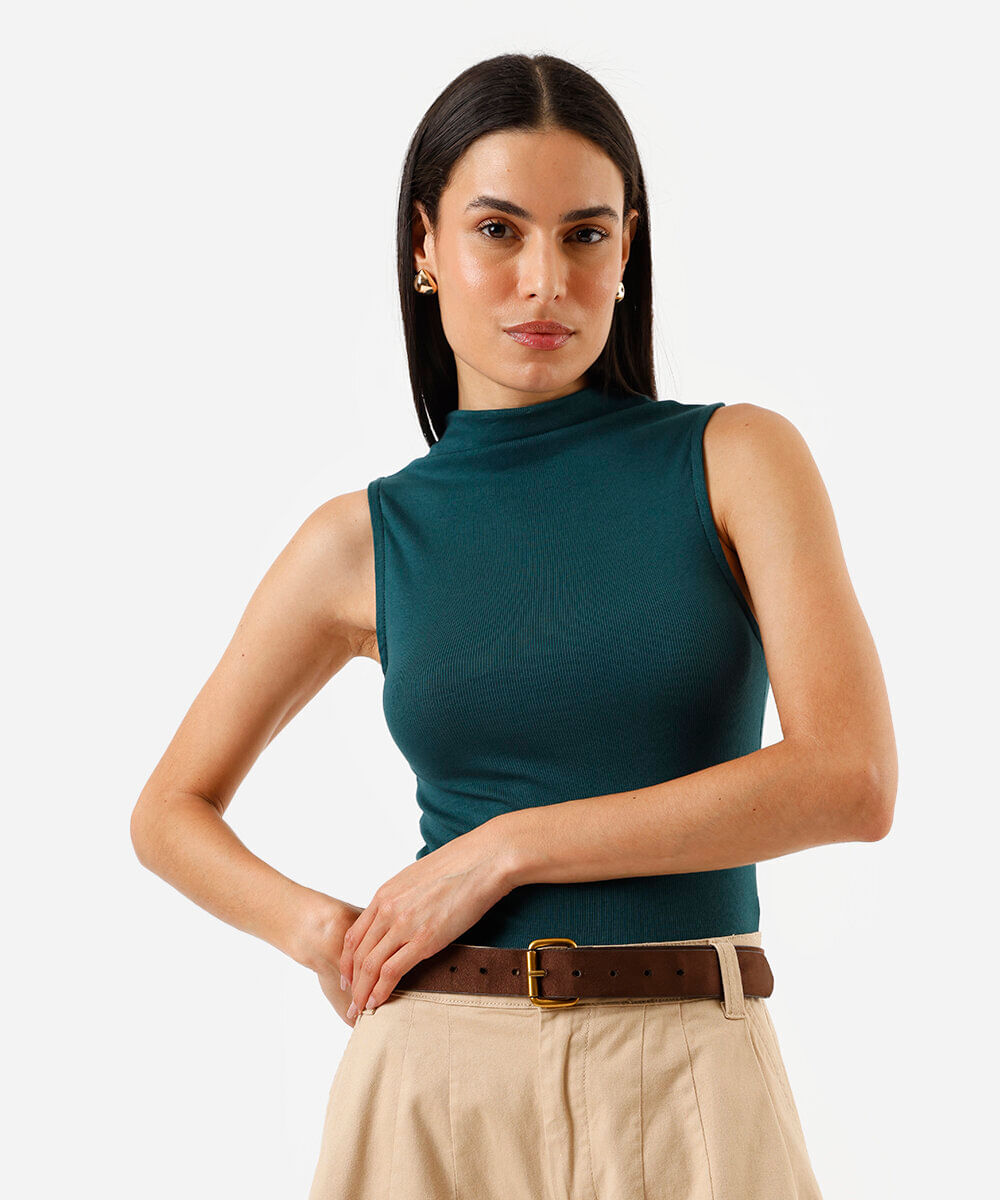 Blusa feminina gola alta canelada verde