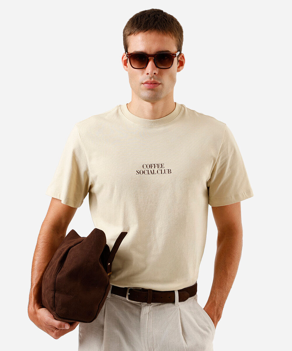 Vista 2 camiseta masculina de algodão estampada bege C&A Kaki C&A Kaki