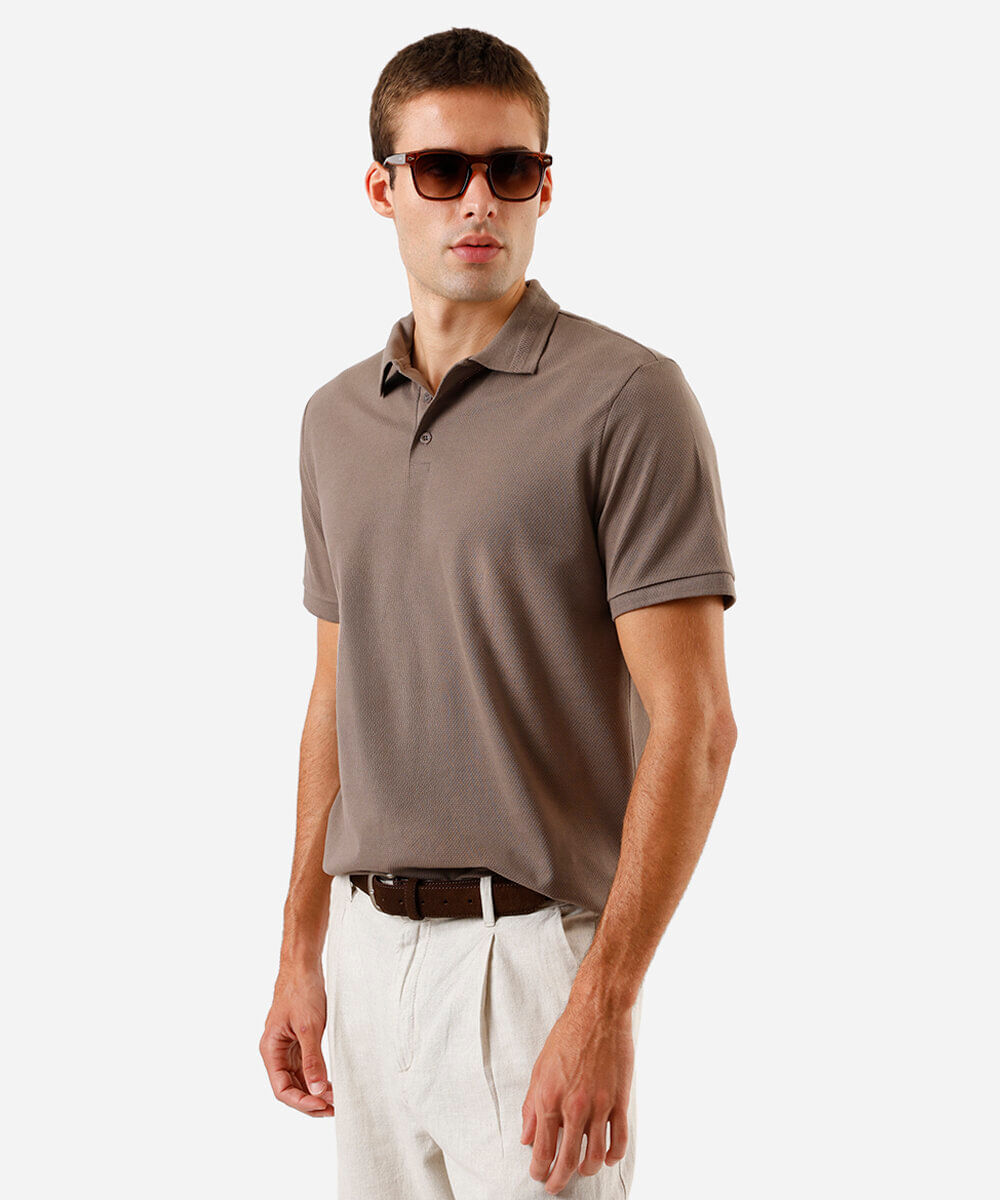 polo masculina de algodão texturizada manga curta marrom