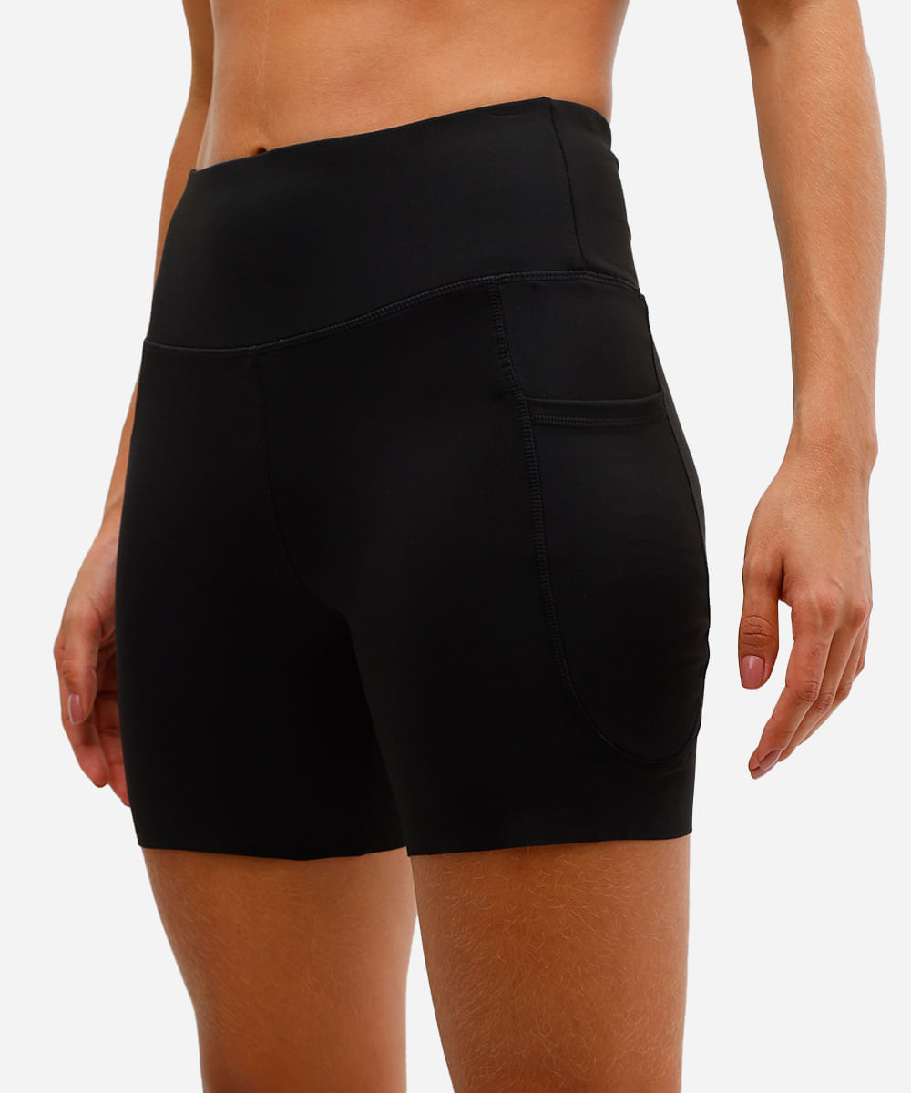 bermuda feminina esportiva ace com bolsos preto