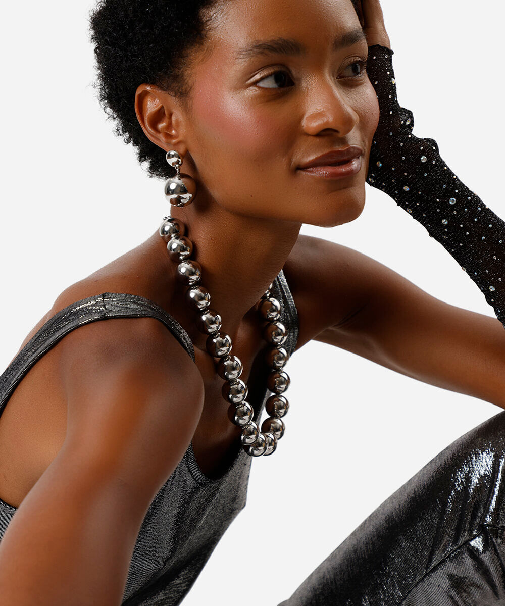 kit de colar e brinco com pérolas prateado