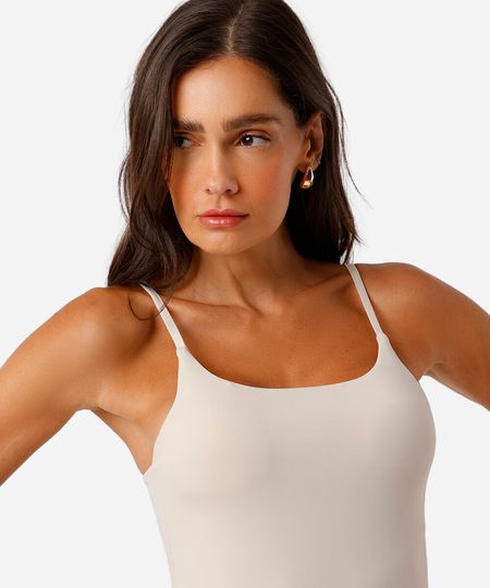regata básica feminina de poliamida com bojos removíveis bege M