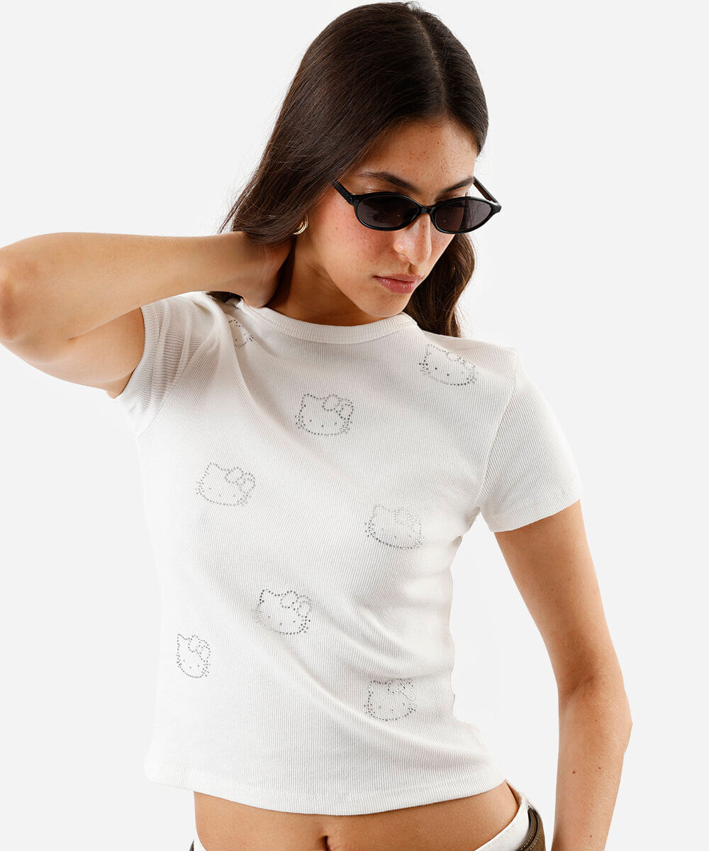 blusa baby look feminina manga curta hello kitty off white