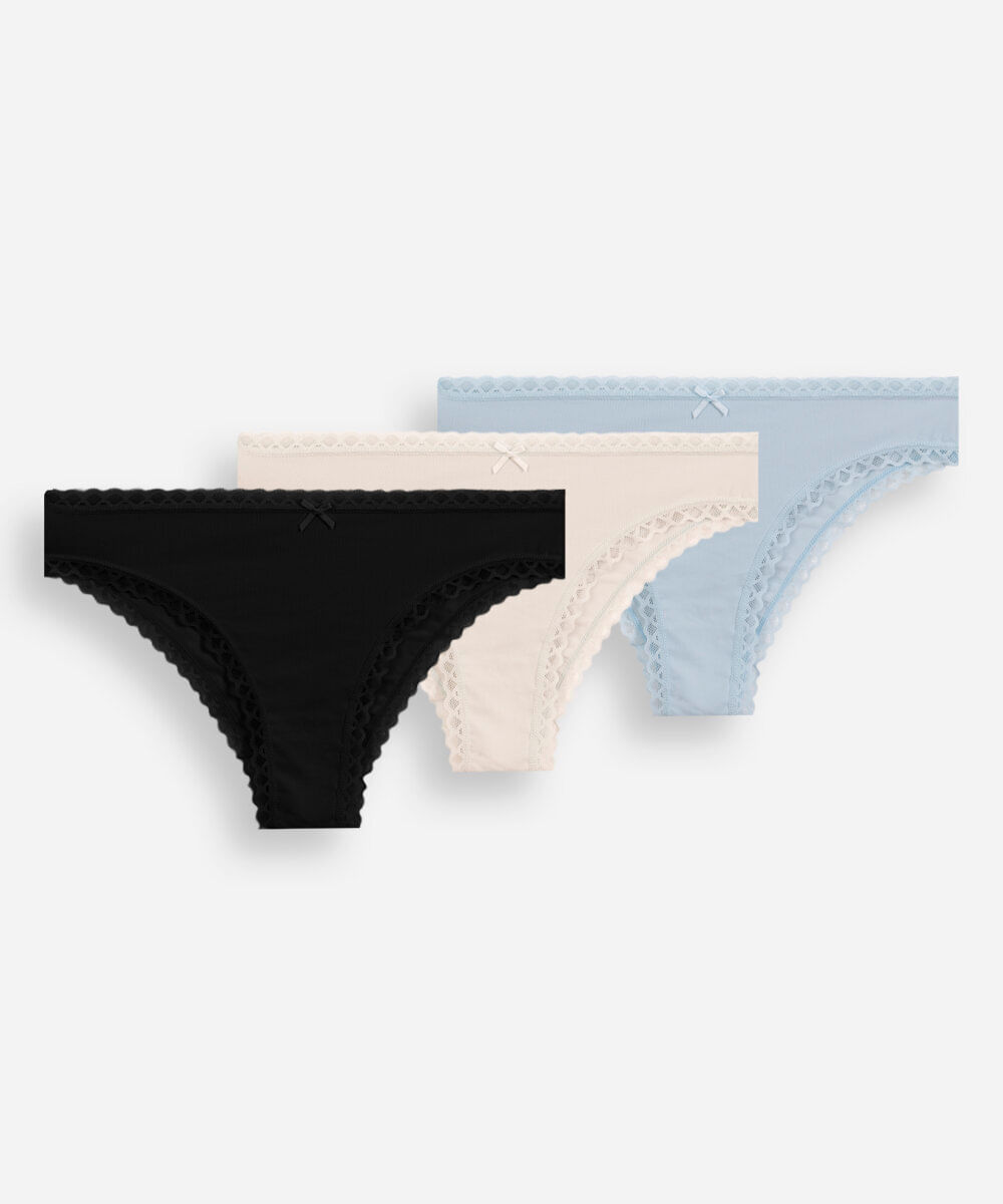 Vista 2 kit de 3 calcinhas biquíni com renda colorido C&A SORTIDO (KIT) C&A SORTIDO (KIT)